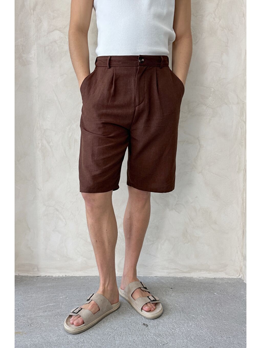 Kahverengi Erkek Pileli Baggy Keten Şort