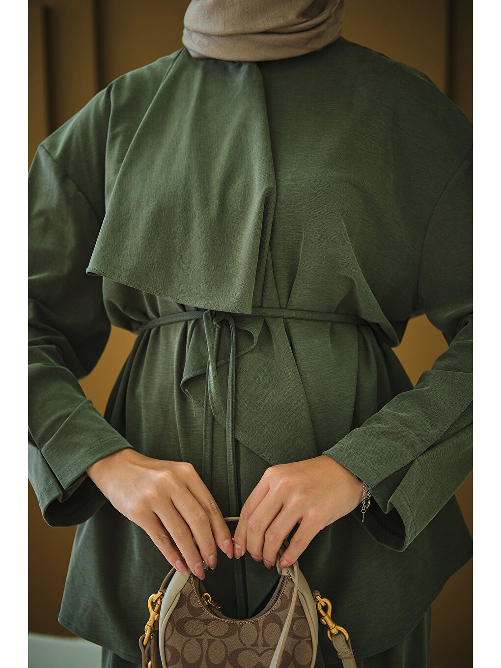 Kadın Omuzdan Volanlı Takım Yeşil-4