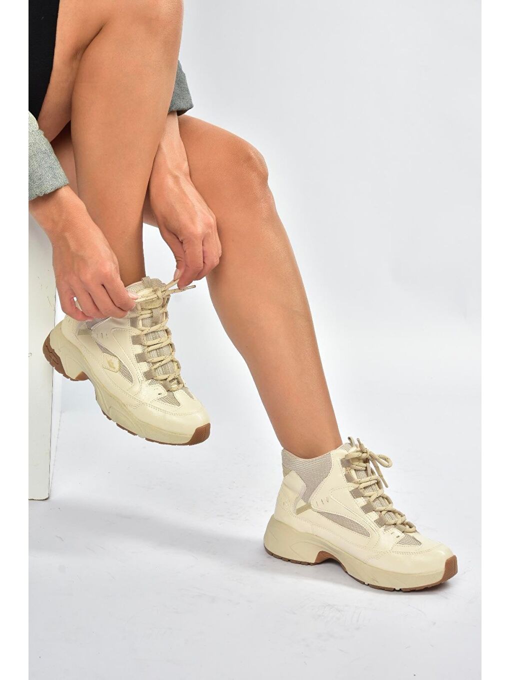 Bej Kadın Spor V312415009-1