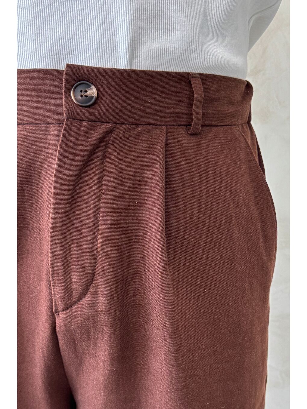 Kahverengi Erkek Pileli Baggy Keten Şort-3