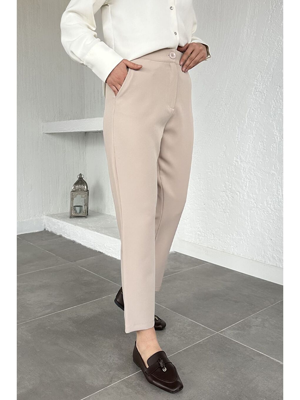 Bej Puane Bel Lastikli Yüksek Bel Tesettür Kumaş Pantolon-1