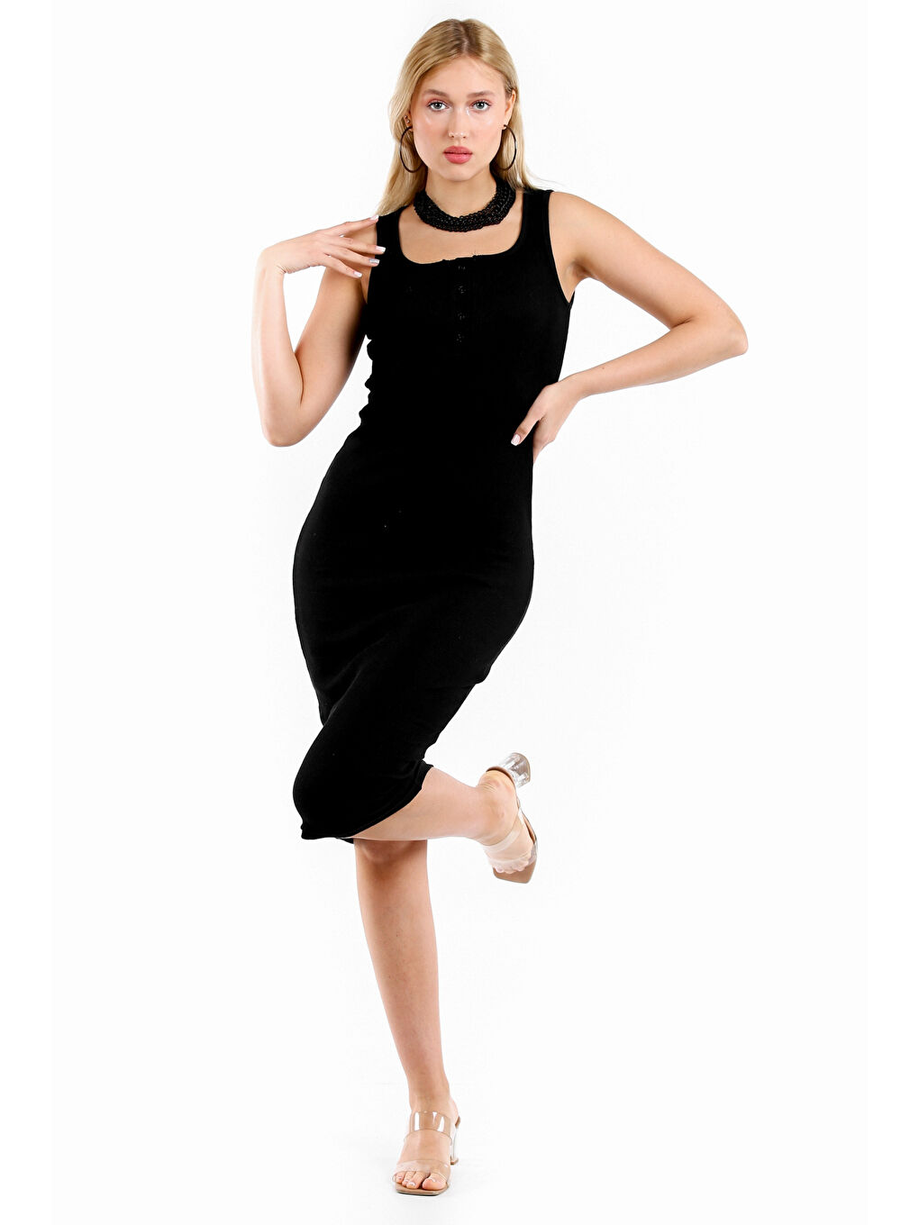 Siyah Kare Yaka Kolsuz Örme Elbise