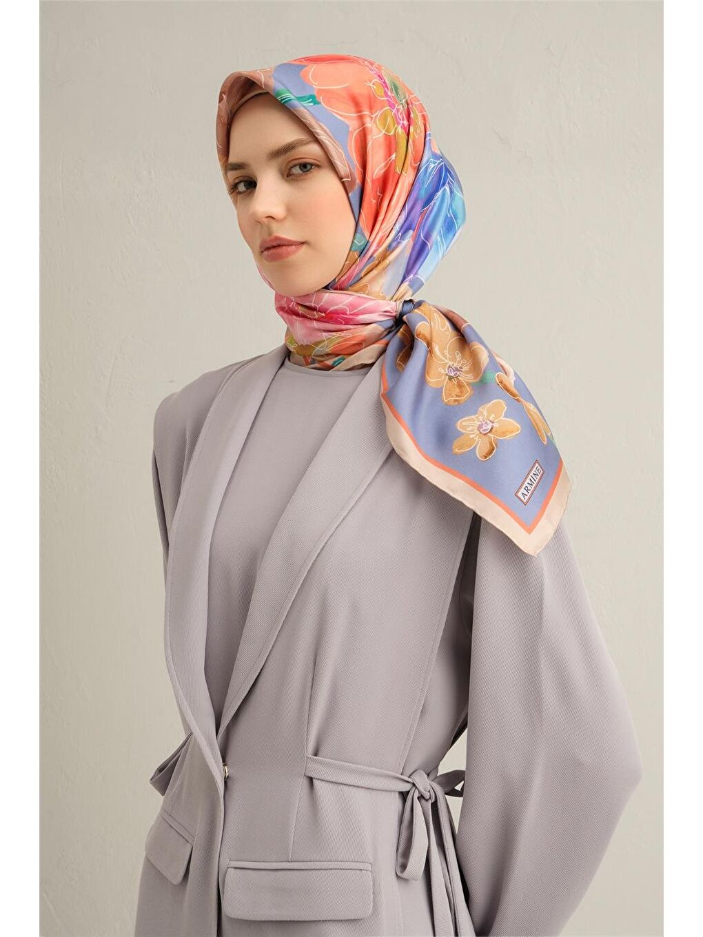 Turuncu Çiçek Desenli Saf İpek Sura Eşarp 9318 07-2