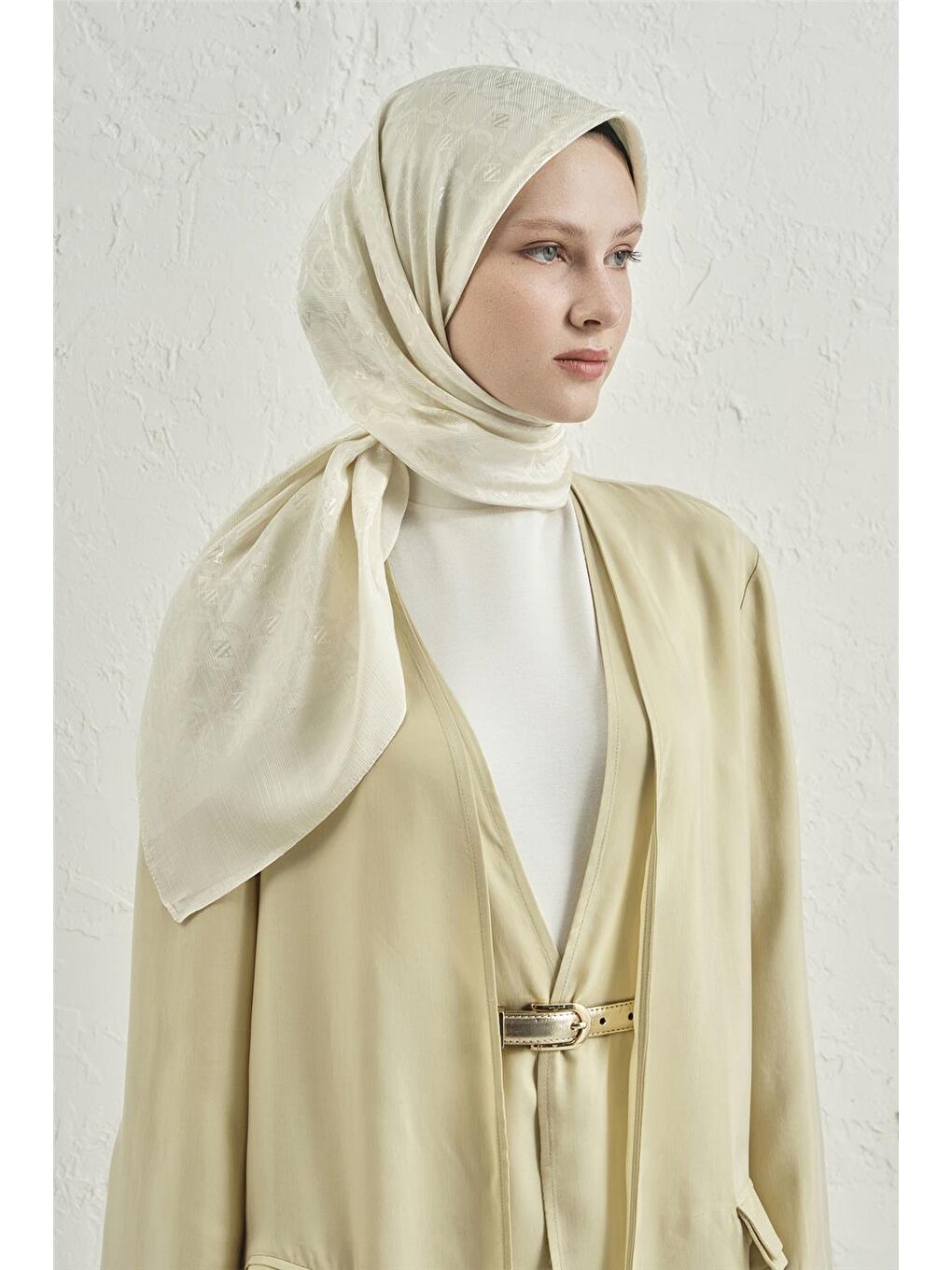 Ekru Floş Pamuk Eşarp 1 06-1