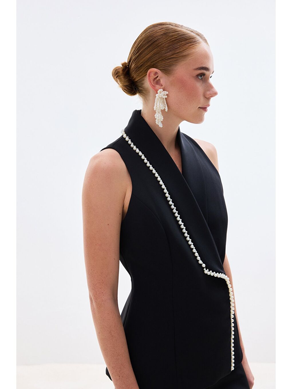 İnci Detaylı Yelek - Siyah-3