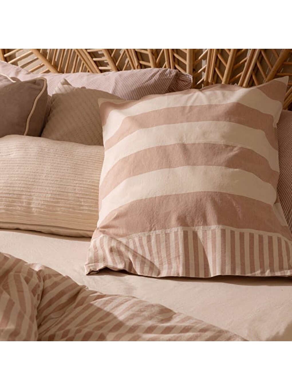 Lila Soft Nubia Çift Kişilik Nevresim Takımı - Ekru / Kahverengi-4
