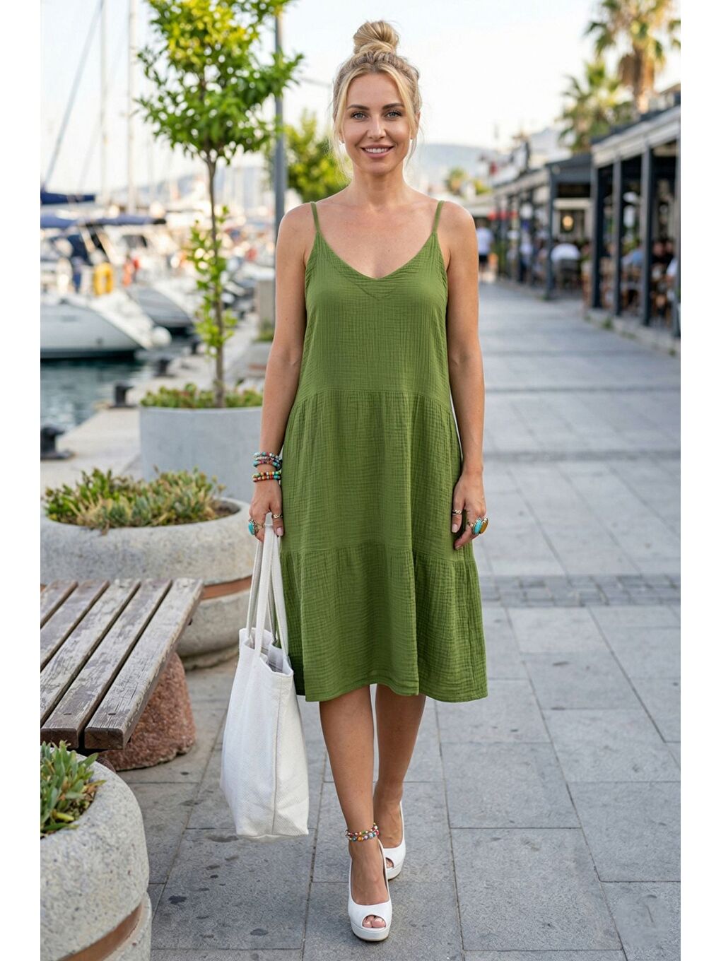 Yeşil Askılı Eteği Fırfırlı Ayarlanabilir Askılı Casual Müslin Dokuma Elbise 98 55
