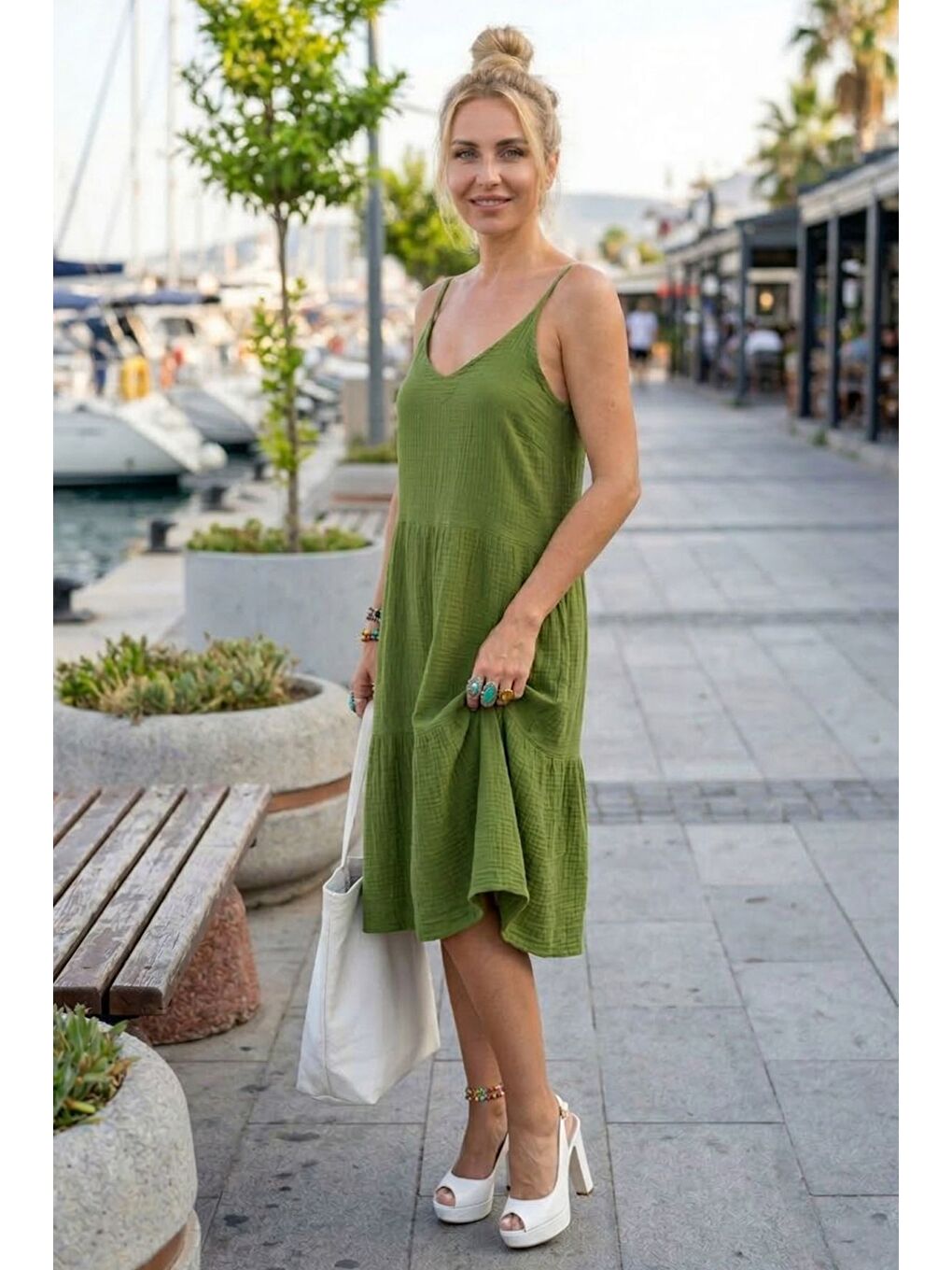 Yeşil Askılı Eteği Fırfırlı Ayarlanabilir Askılı Casual Müslin Dokuma Elbise 98 55-2