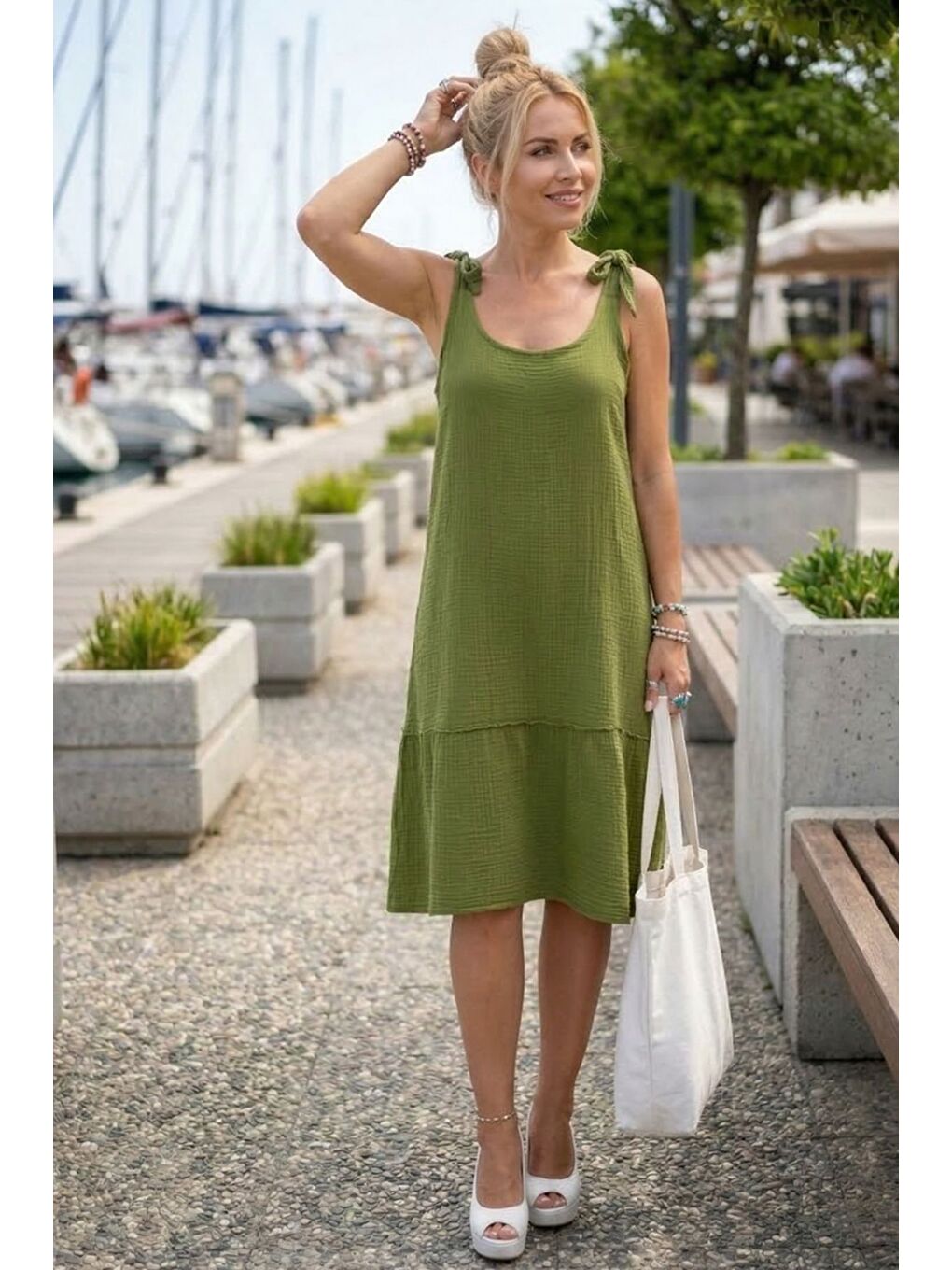 Yeşil Askılı Eteği Fırfırlı Omuzdan Bağlamalı Casual Müslin Dokuma Elbise 95 50-1
