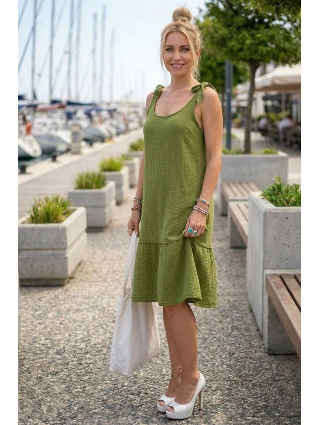 Yeşil Askılı Eteği Fırfırlı Omuzdan Bağlamalı Casual Müslin Dokuma Elbise 95 50-2