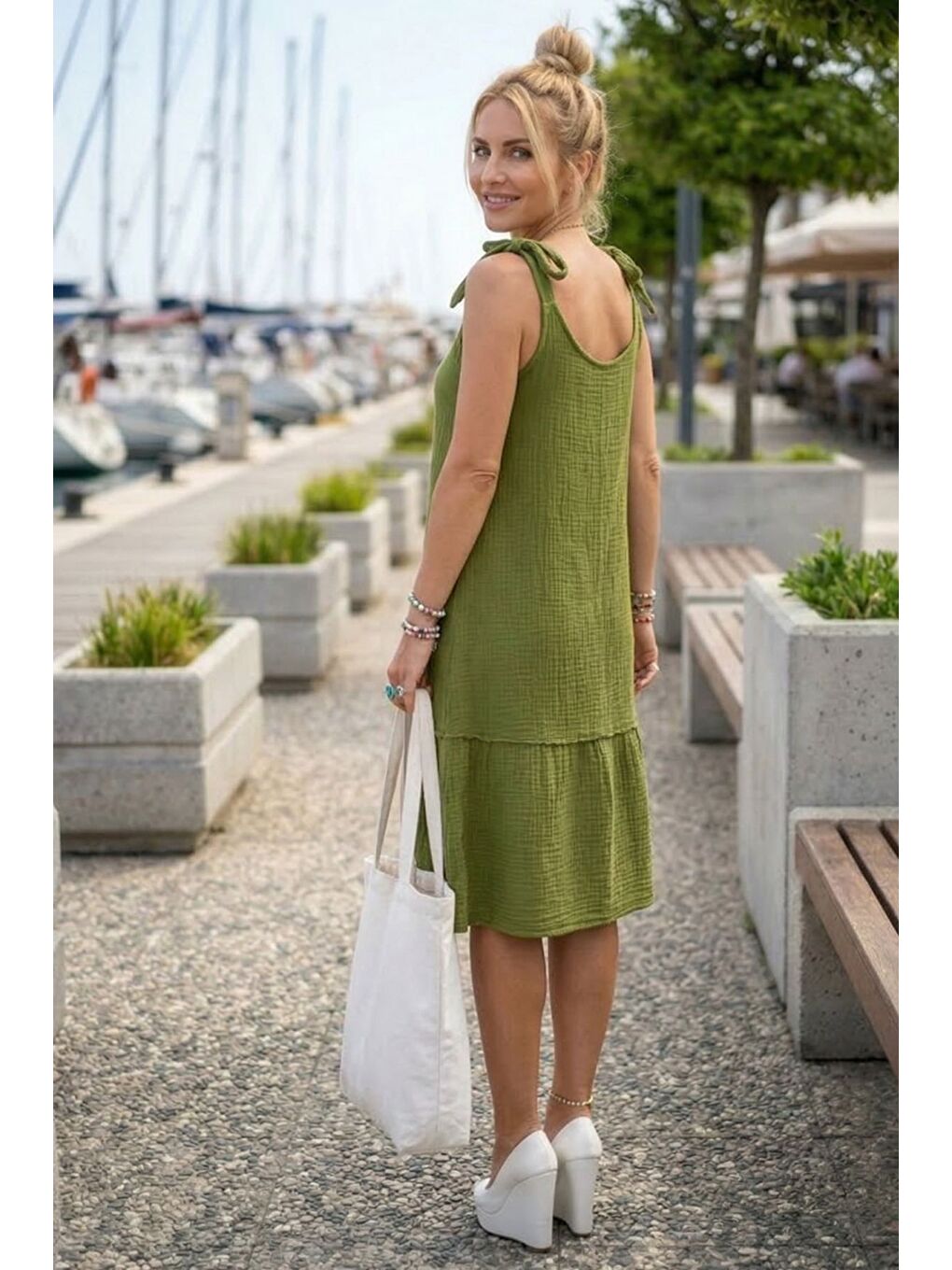 Yeşil Askılı Eteği Fırfırlı Omuzdan Bağlamalı Casual Müslin Dokuma Elbise 95 50-3