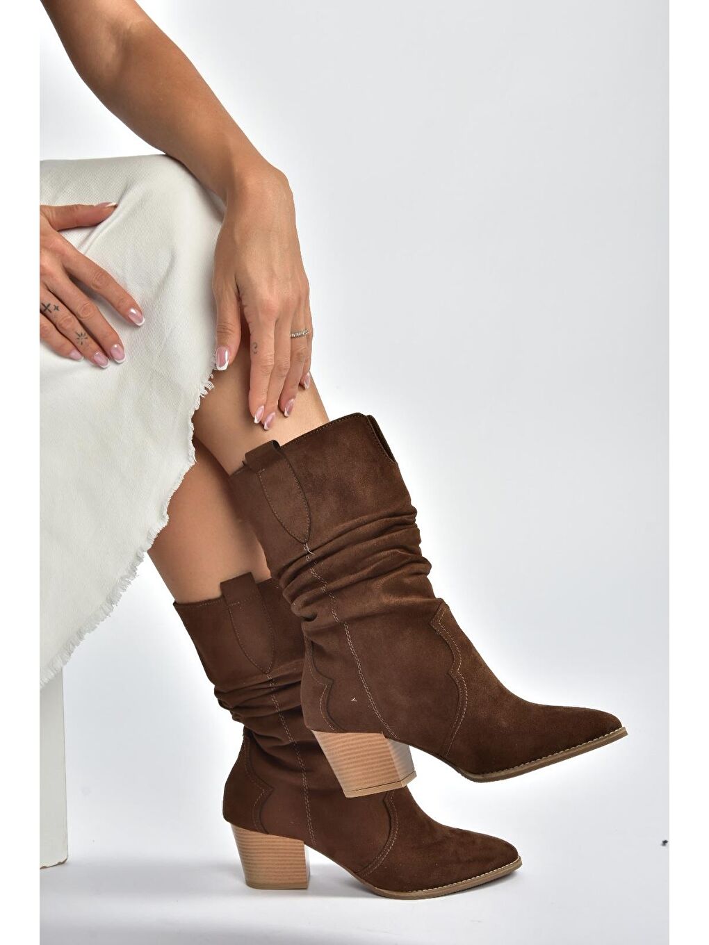 Kahverengi Kadın Bot J404040002-2