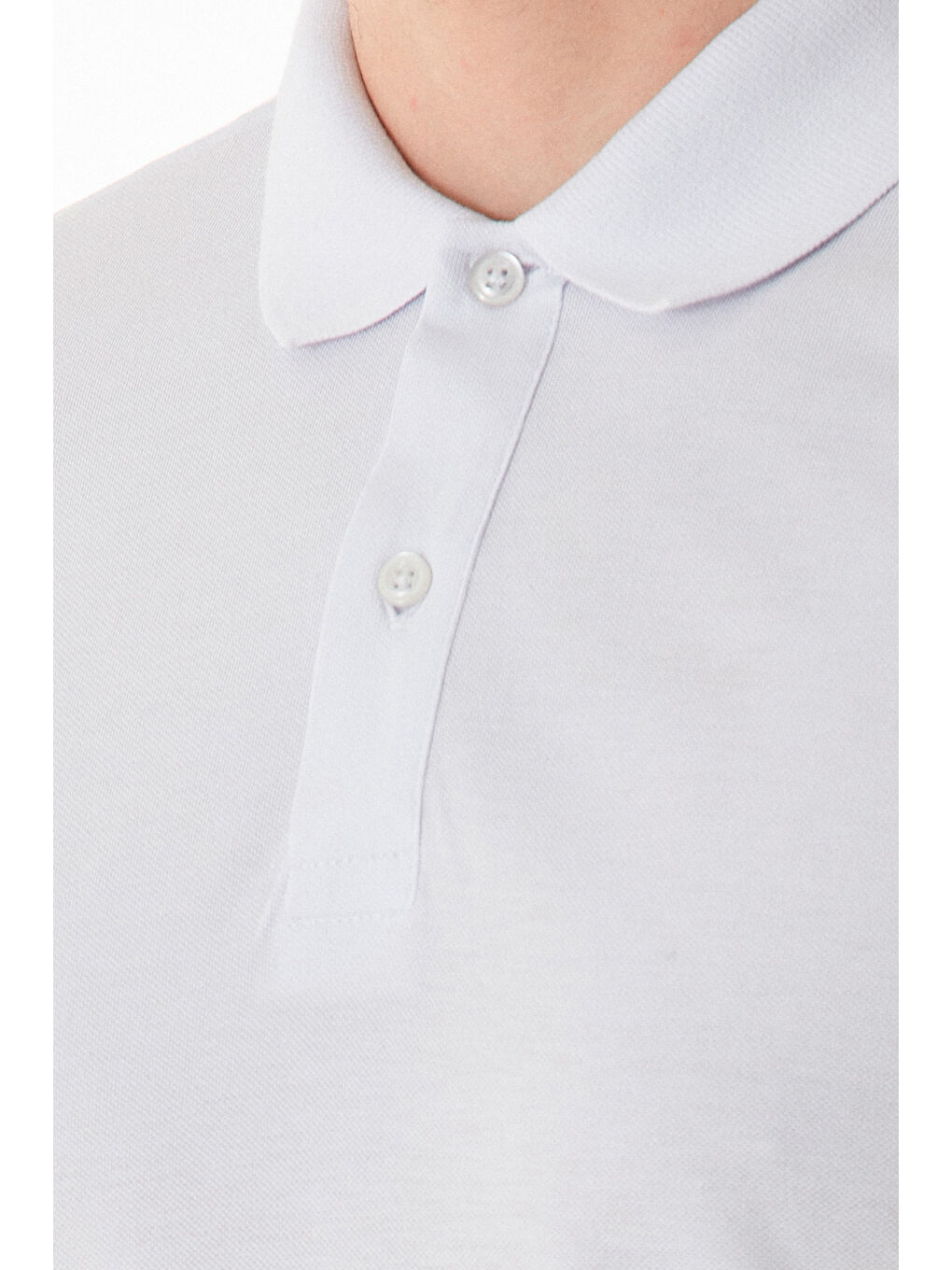 Beyaz Basic Polo Yaka Yarım Düğmeli Tişört-4
