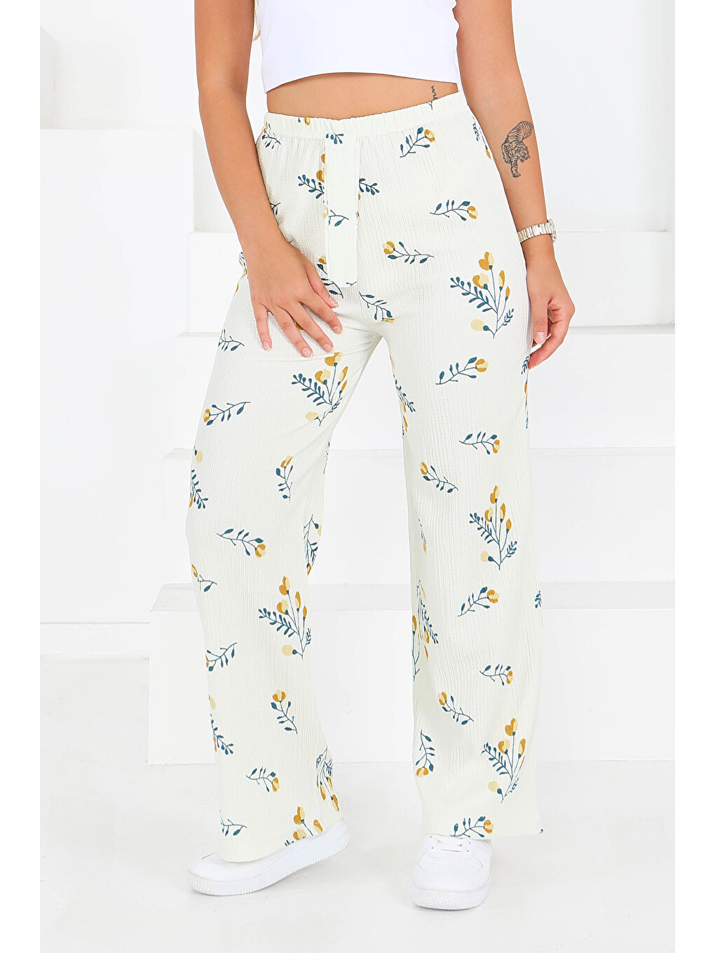 Desenli Beli Lastikli Bürümcük Pantolon Ekru - 27684-1