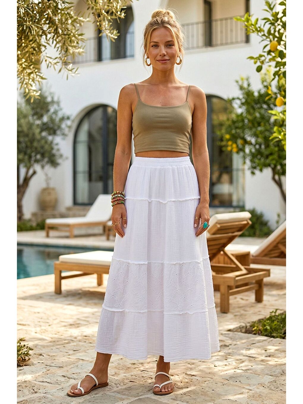 Beyaz Eteği Fırfırlı Fistolu Kat Kat Casual Müslin Standart Dokuma Etek 94 65-1