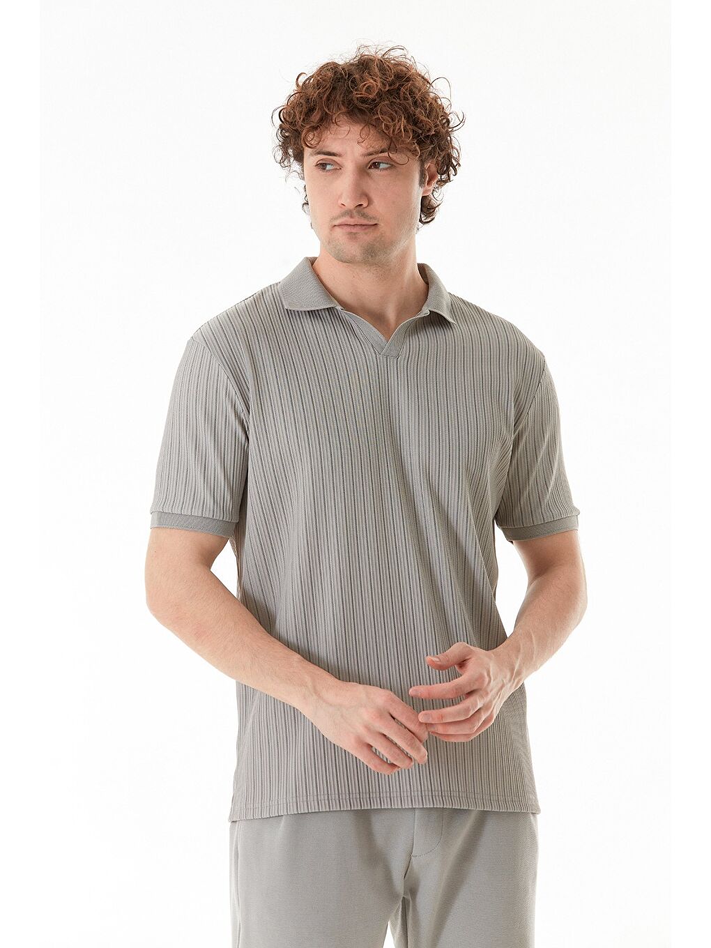 Gri Jakarlı Polo Yaka Tişört