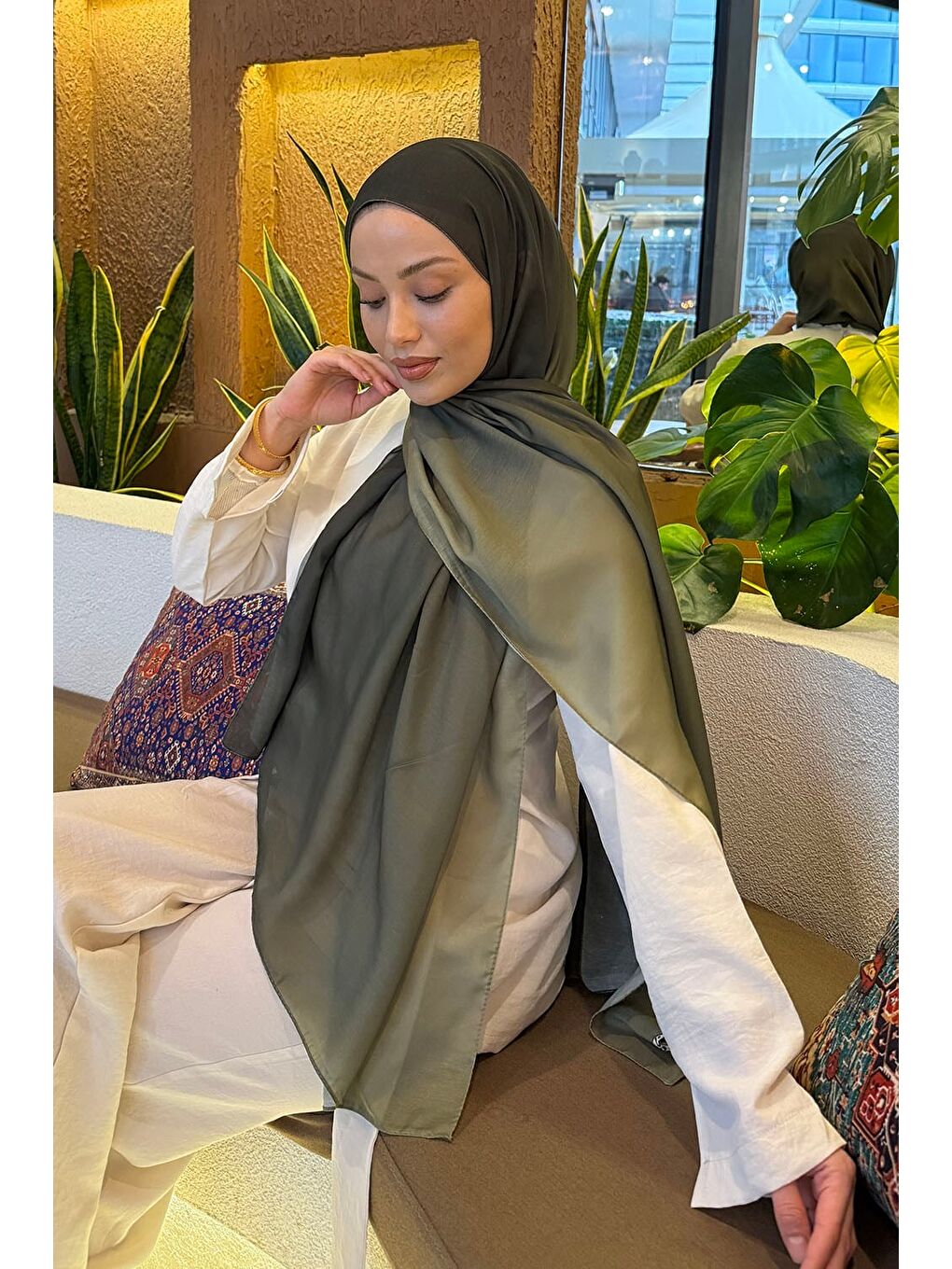 Degrade Desen Soft Şal Haki-2