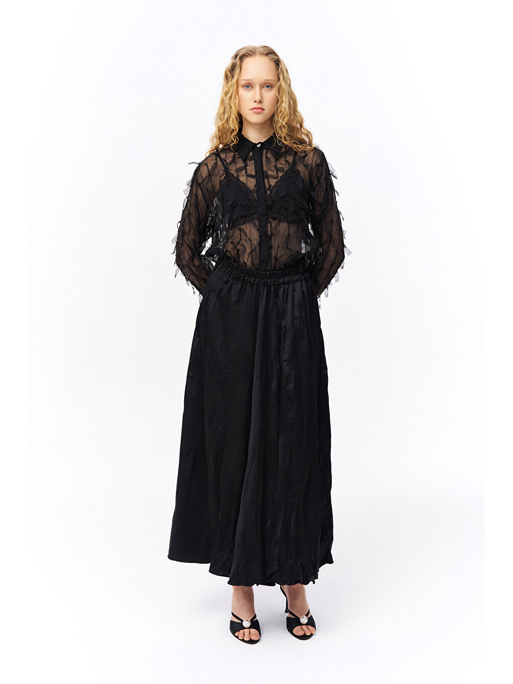 Tüy Detaylı Şifon Gömlek Siyah-3