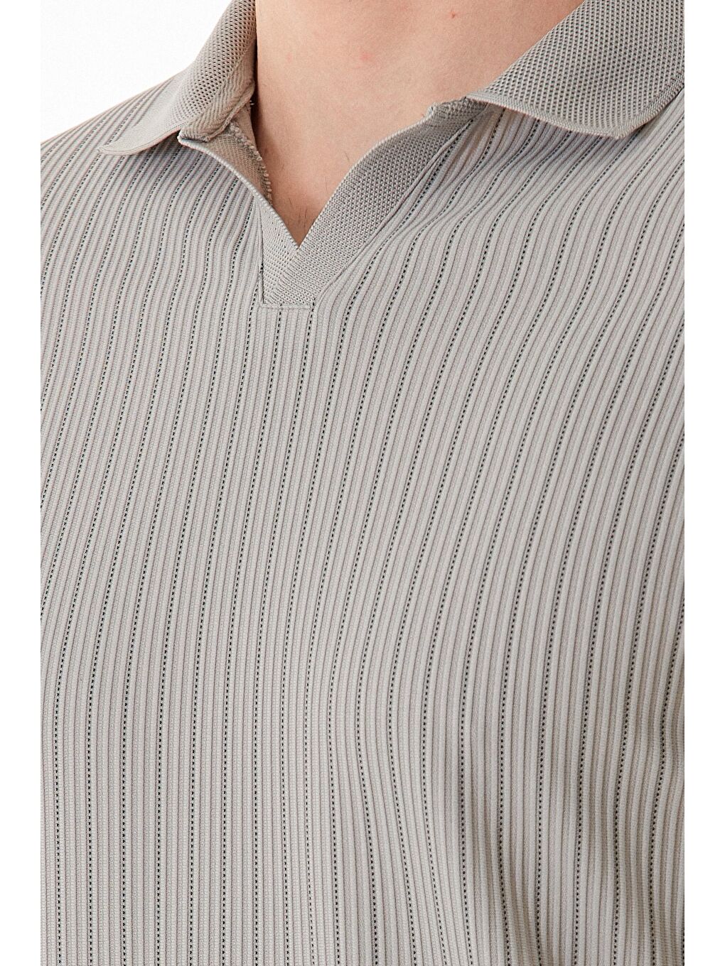 Gri Jakarlı Polo Yaka Tişört-4