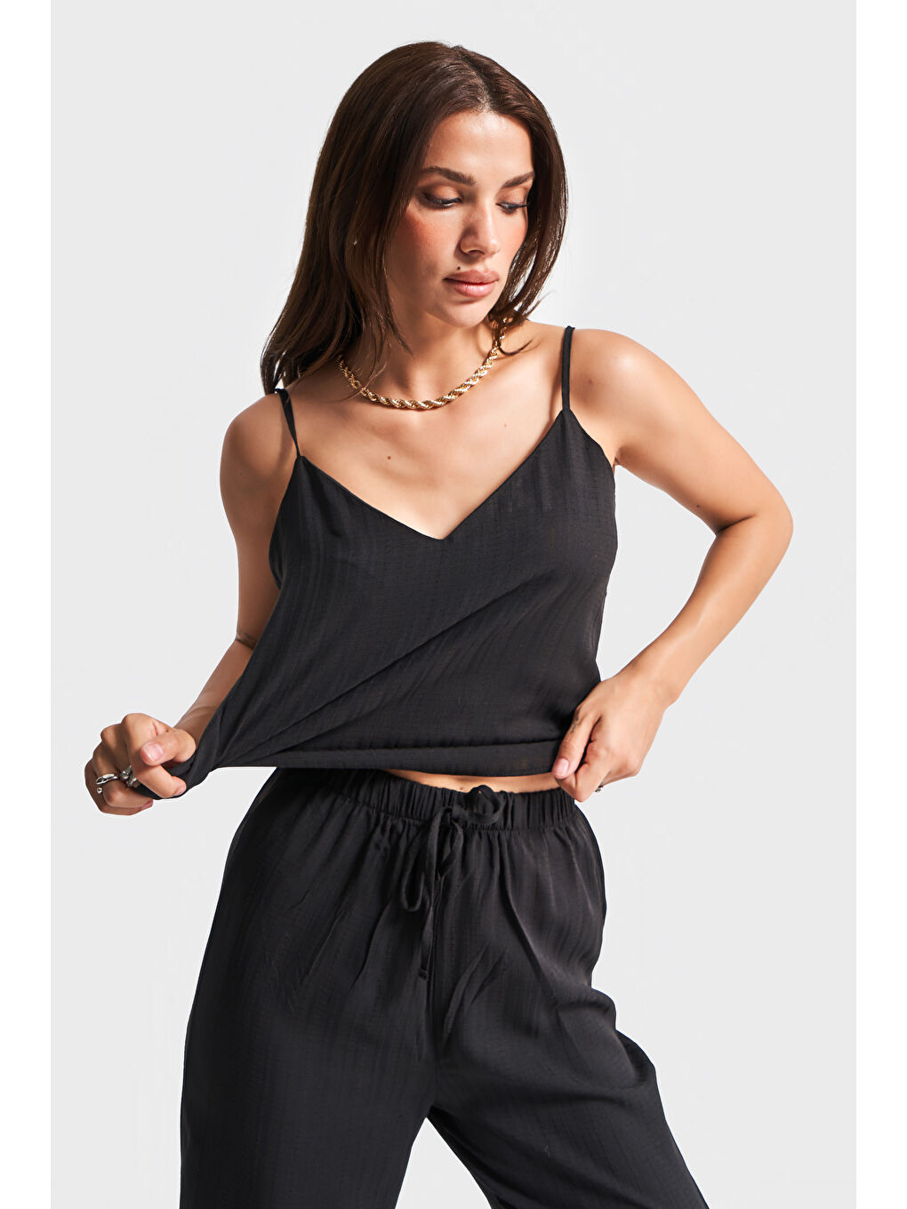 Kadın Siyah Renk s5-1 Rahat Kesim Yazlık Kumaş Pantolon Büstiyer 2'li Kombin-3