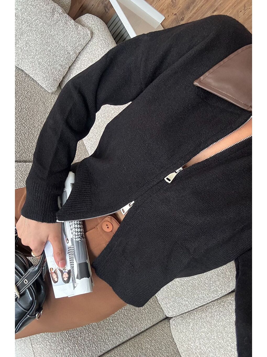 Siyah Kadın Polo Yaka Deri Garnili Fermuarlı Triko Hırka (s-m-l Beden Uyumludur.)-1