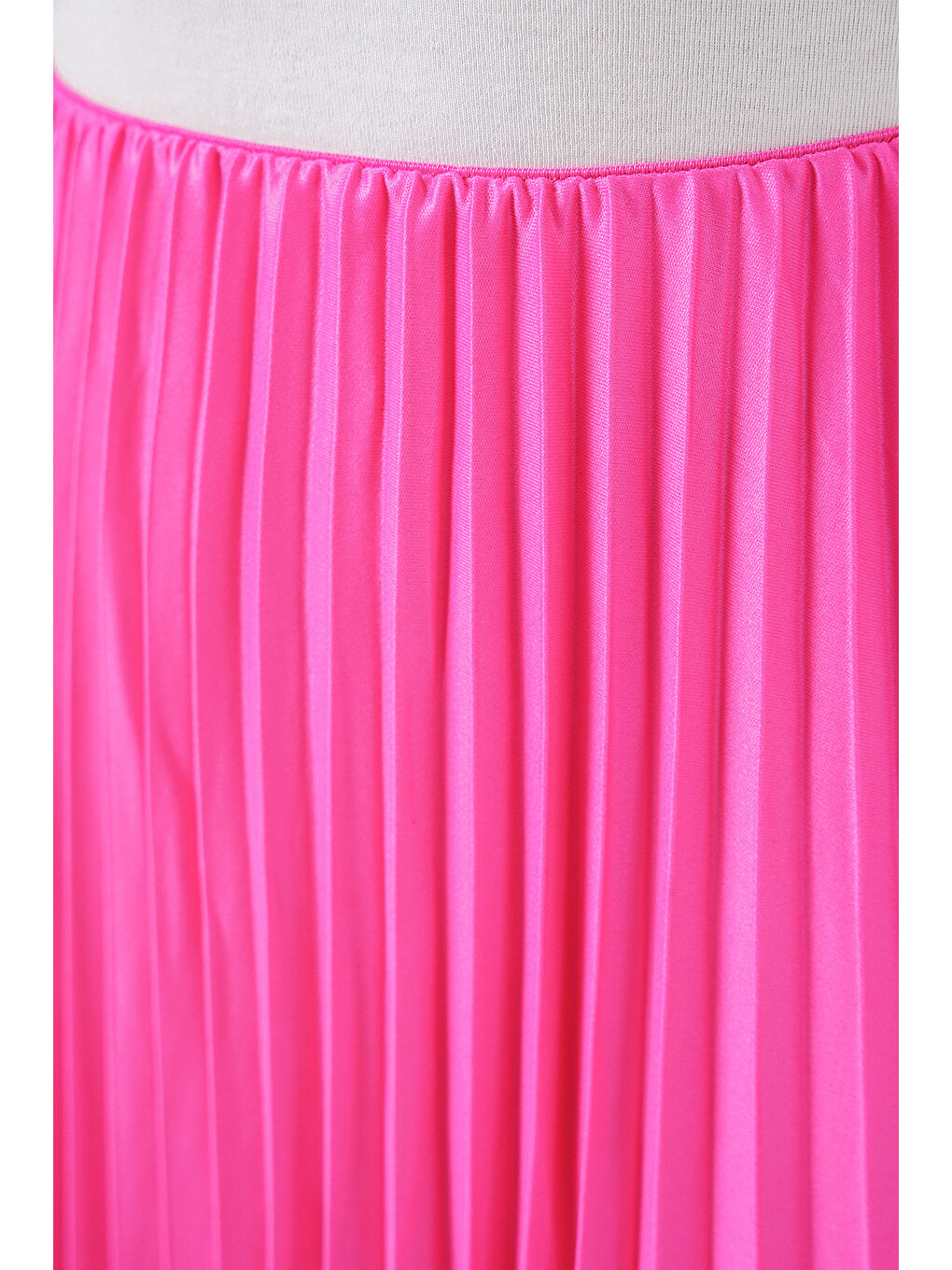 8009 Deri Görünümlü Piliseli Etek - Fuşya-5