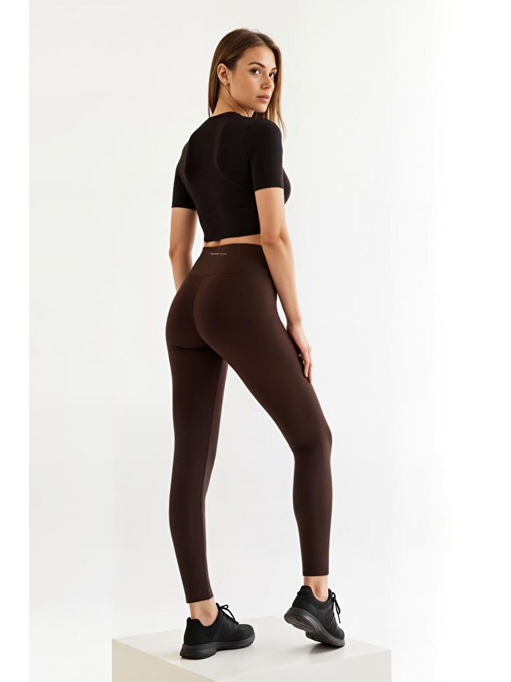 Kahverengi DS PERA KADIN TAYT 2025-4