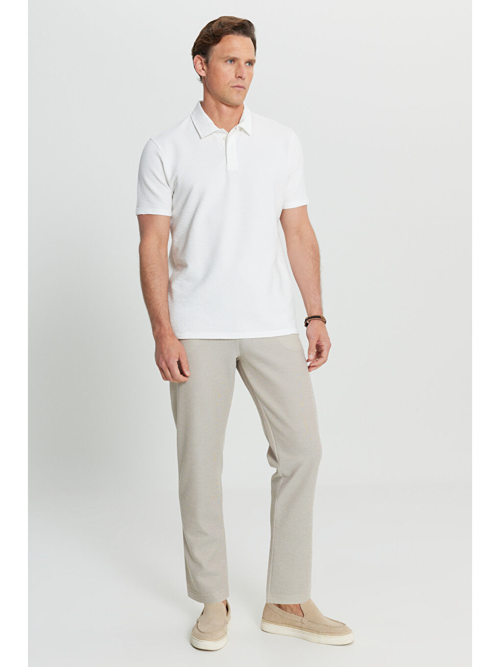 Erkek Beyaz Pamuklu Slim Fit Dar Kesim Polo Yaka Jakarlı Esnek Tişört-2