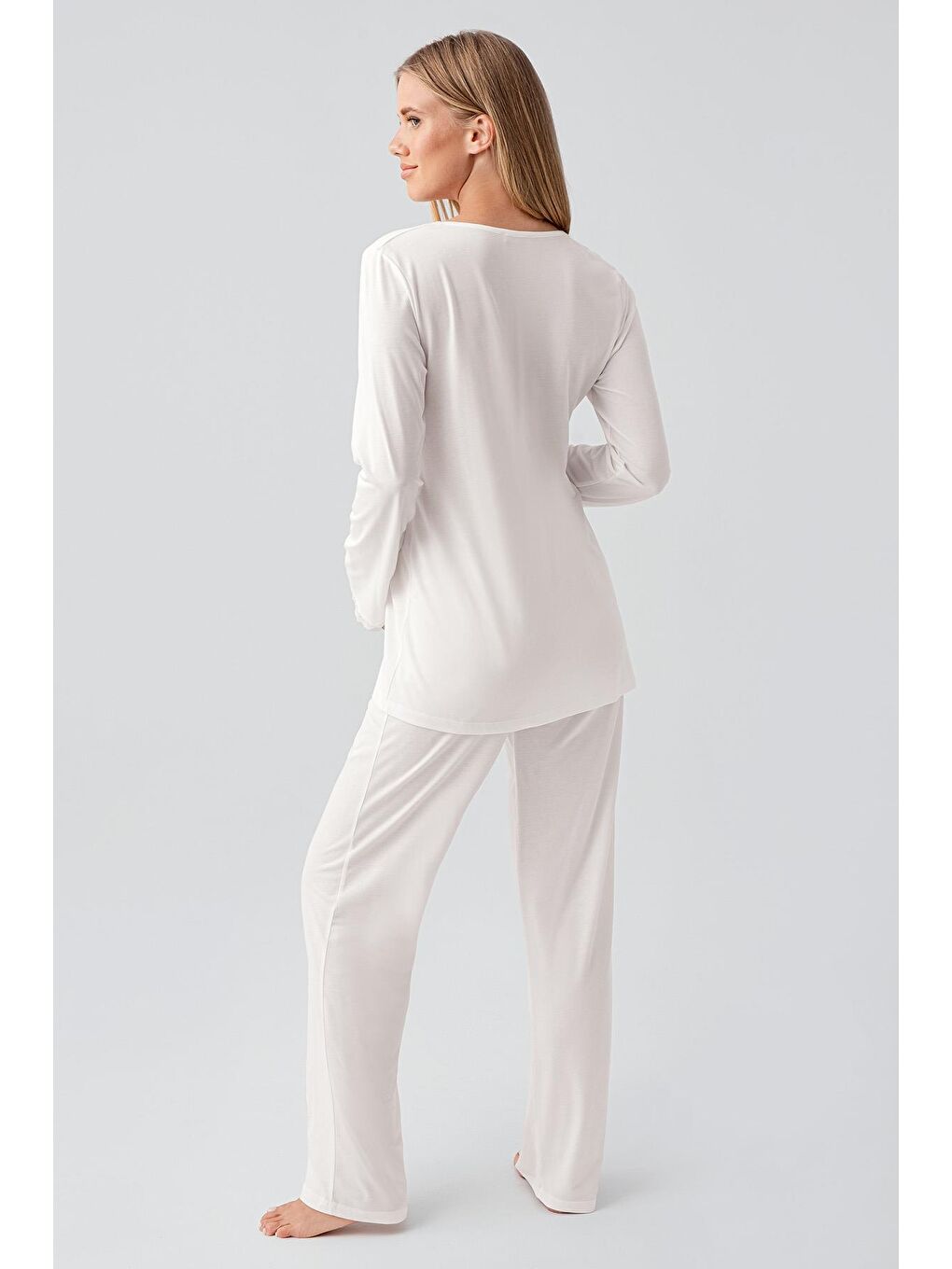 Ekru Uzun Kollu Düğmeli Esnek Viskoz Hamile Sabahlık Pijama Takım 18302-3