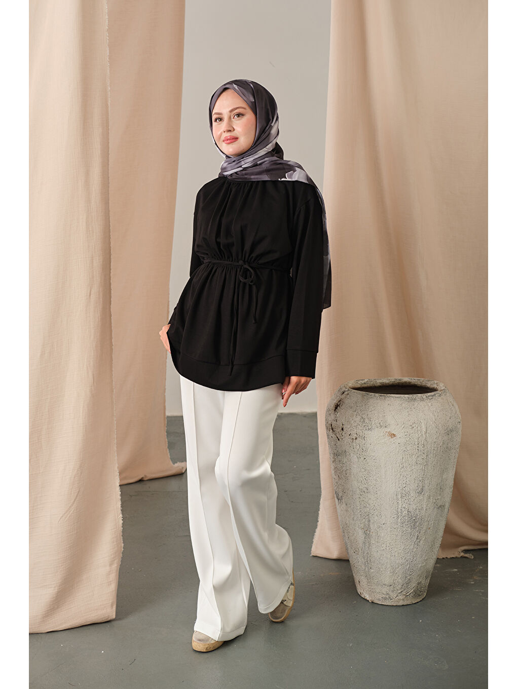 Kadın Beli Lastikli Tunik Siyah-3