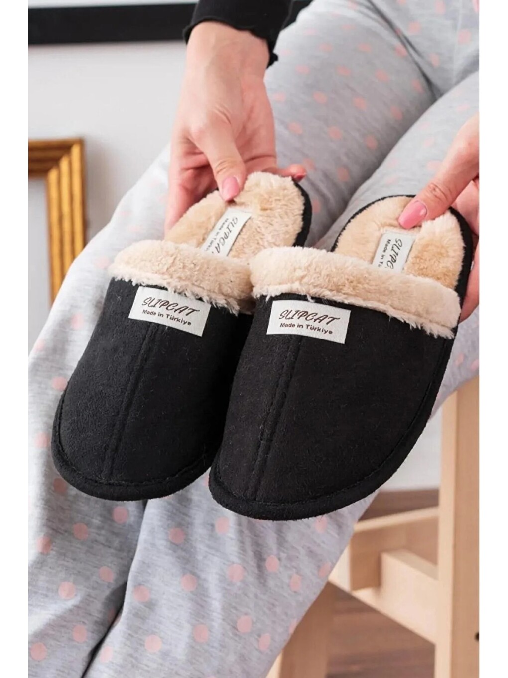 Karışık Unisex Nakışlı Kadife Ev Terliği-1