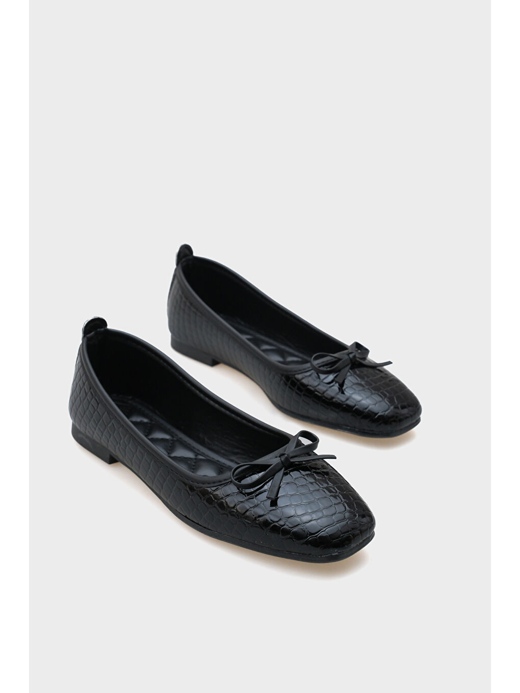 Siyah Mela Kadın Babet-1