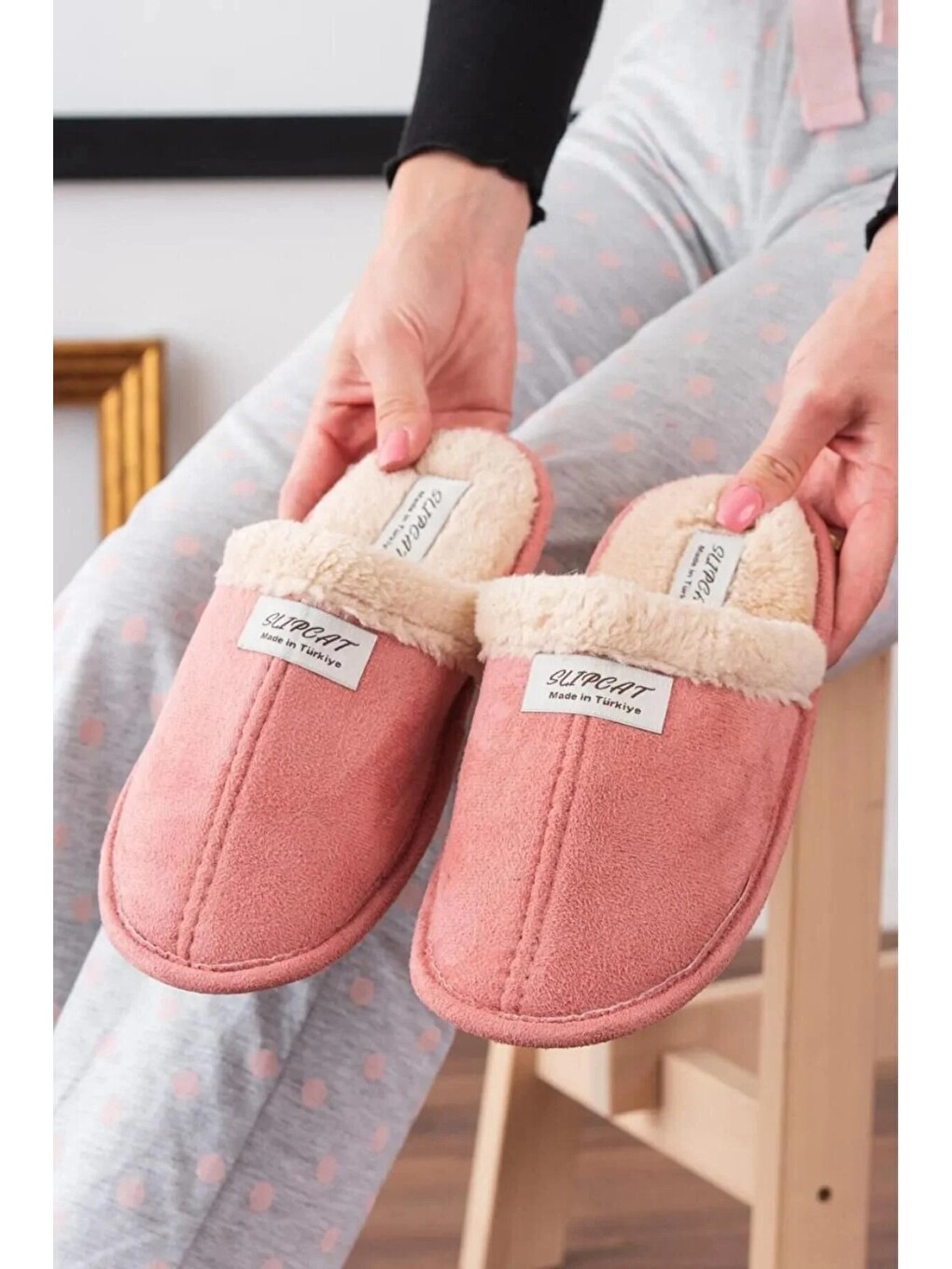 Karışık Unisex Nakışlı Kadife Ev Terliği-5