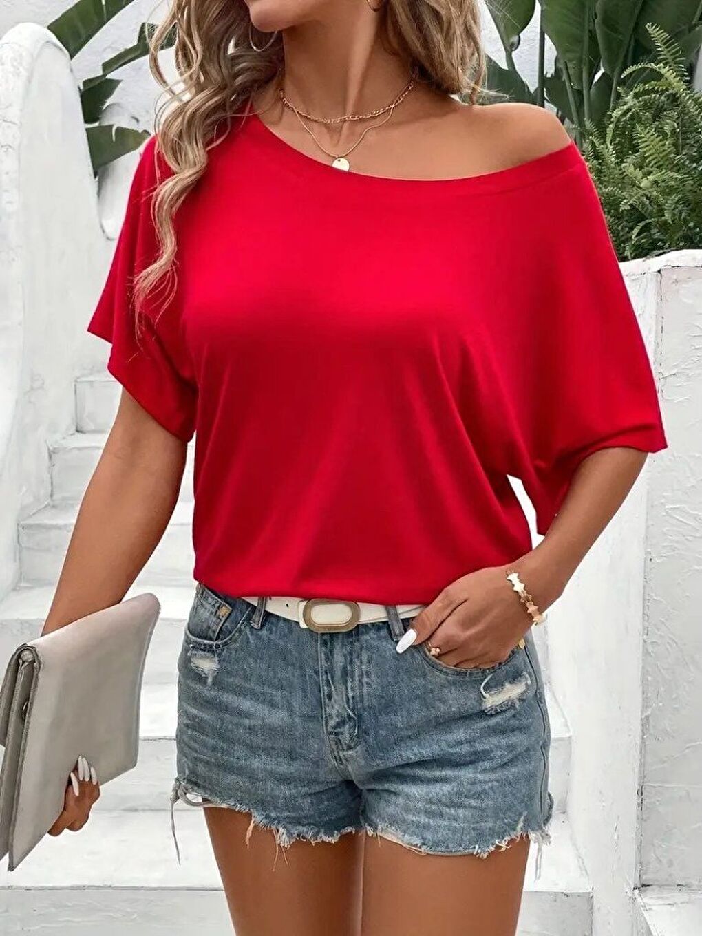 Kırmızı Kadın Tek Omuzu Açık Kısa Kollu Salaş Viskon Bluz-3