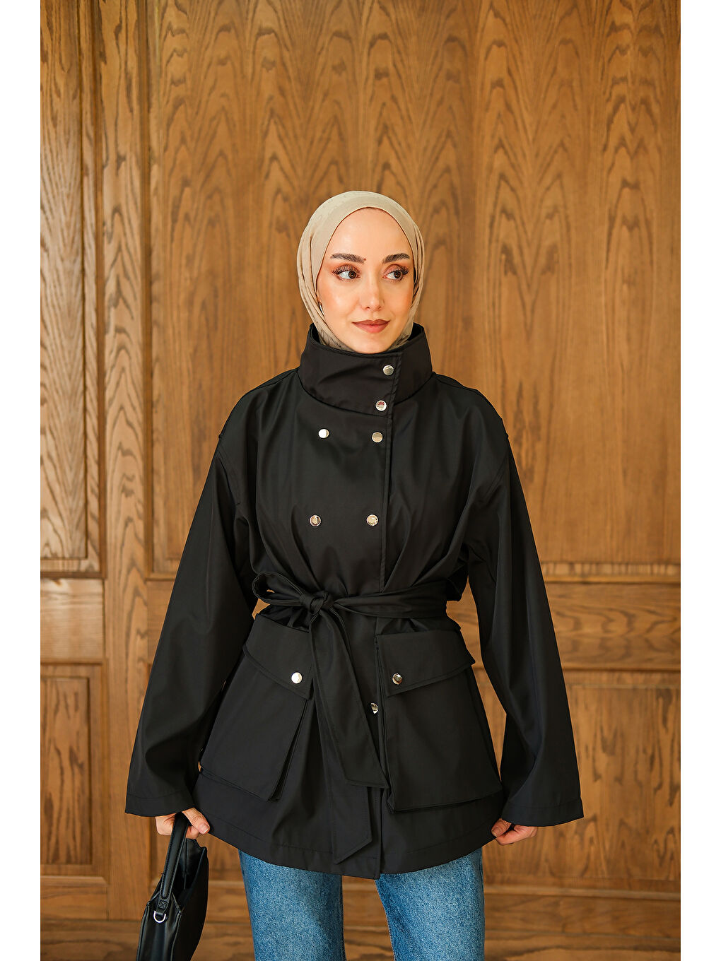 Kadın Deri Görünümlü Kısa Trenç Siyah-1