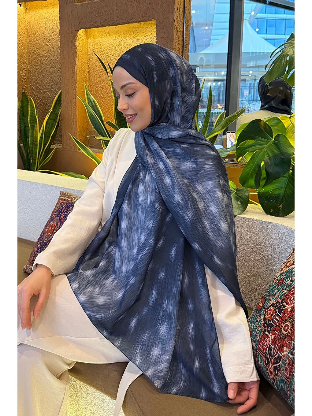 Ceylan Desen Soft Şal Lacivert-3