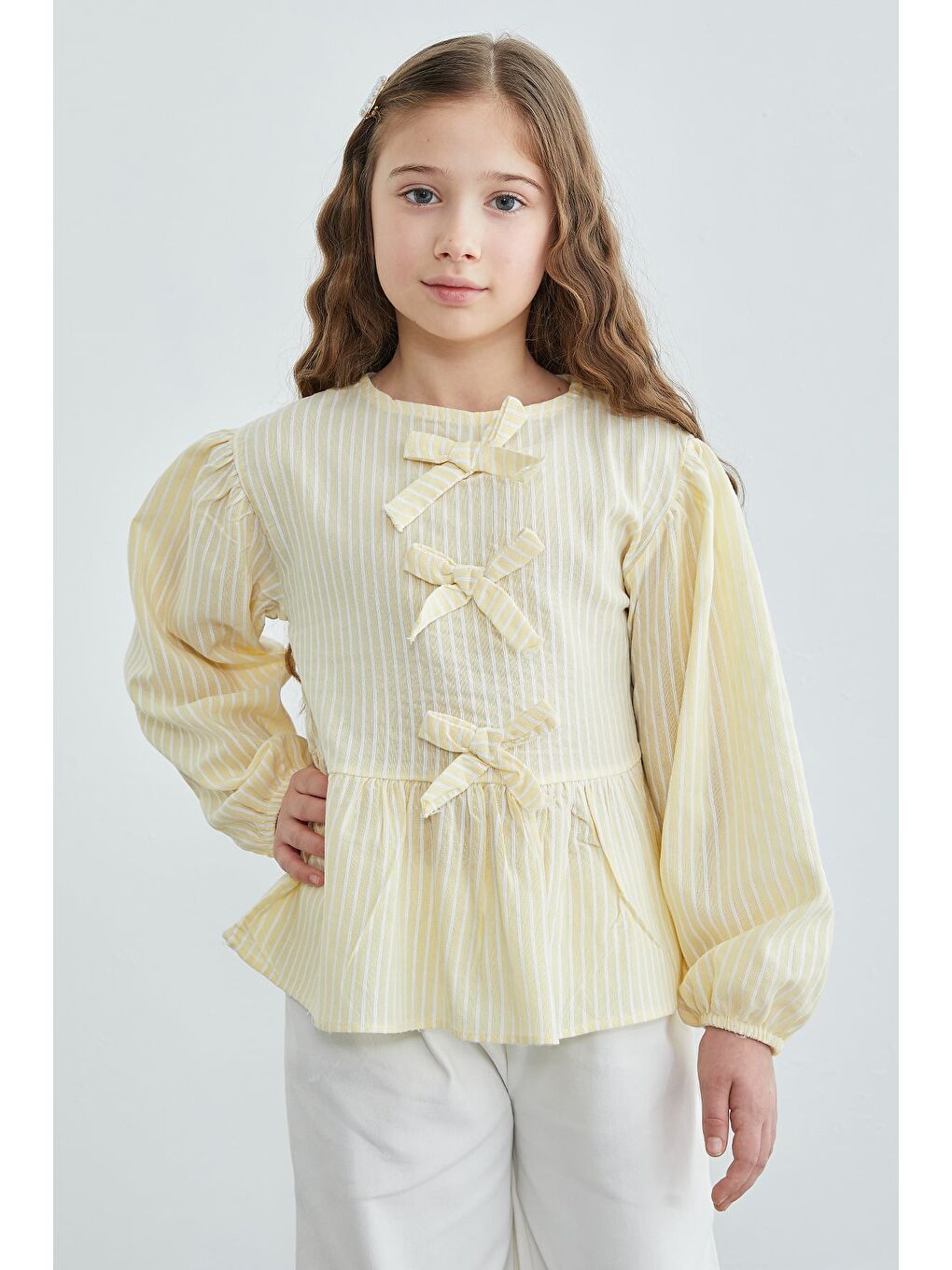 Sarı Fiyonk Detaylı Çizgili Kız Çocuk Bluz