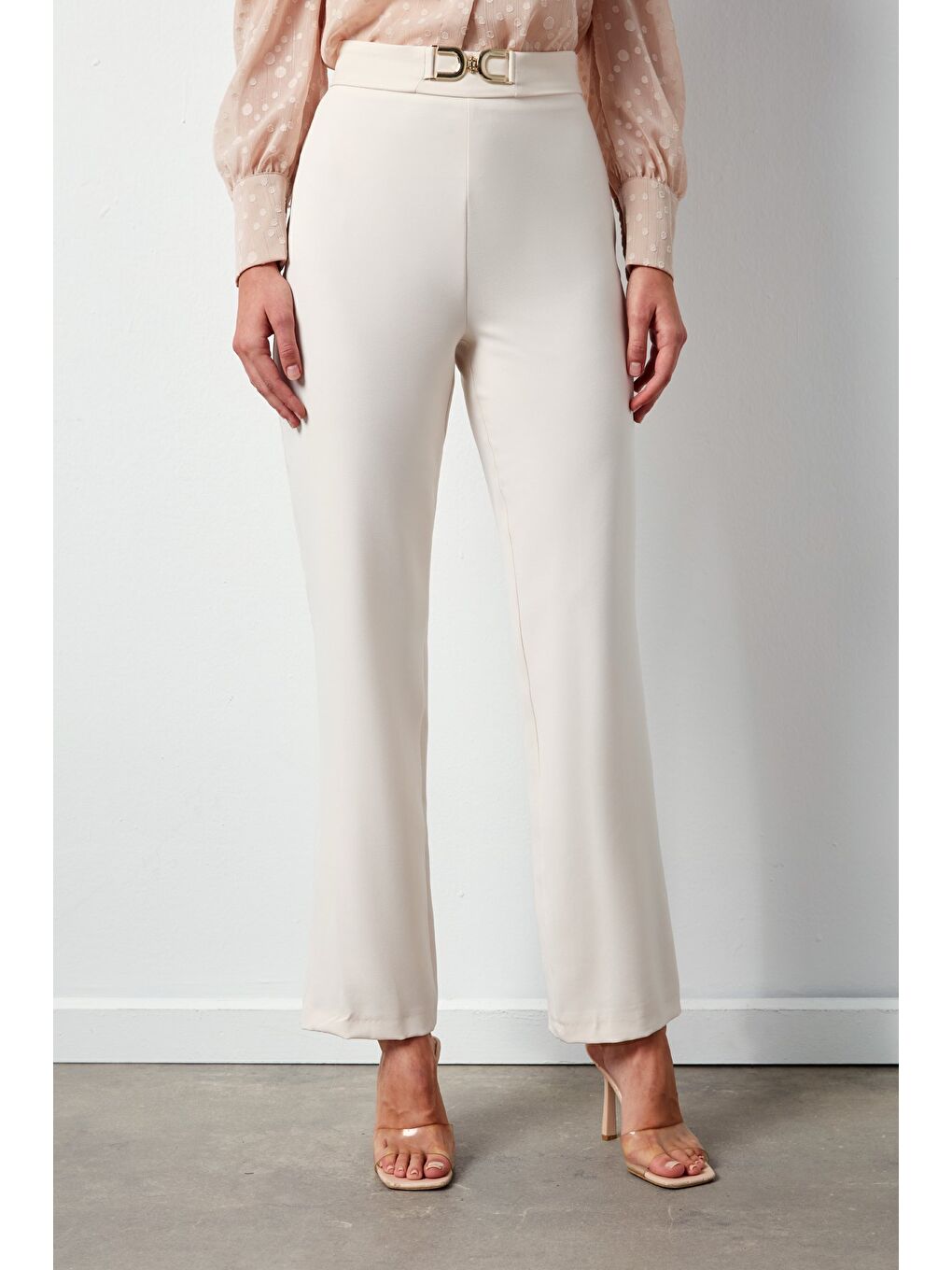 Aksesuar Detaylı Pantolon - Bej-3