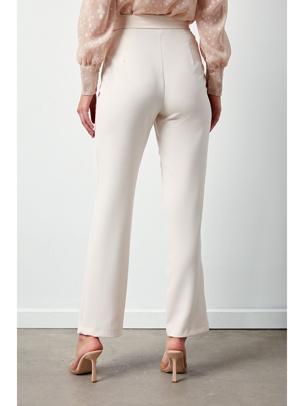 Aksesuar Detaylı Pantolon - Bej-4