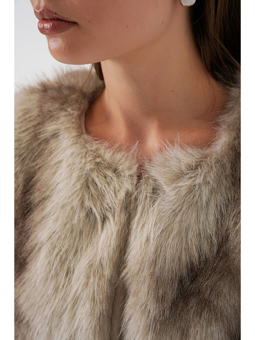 Kadın Pelüş Kürk Mont 5225 - Bej-5