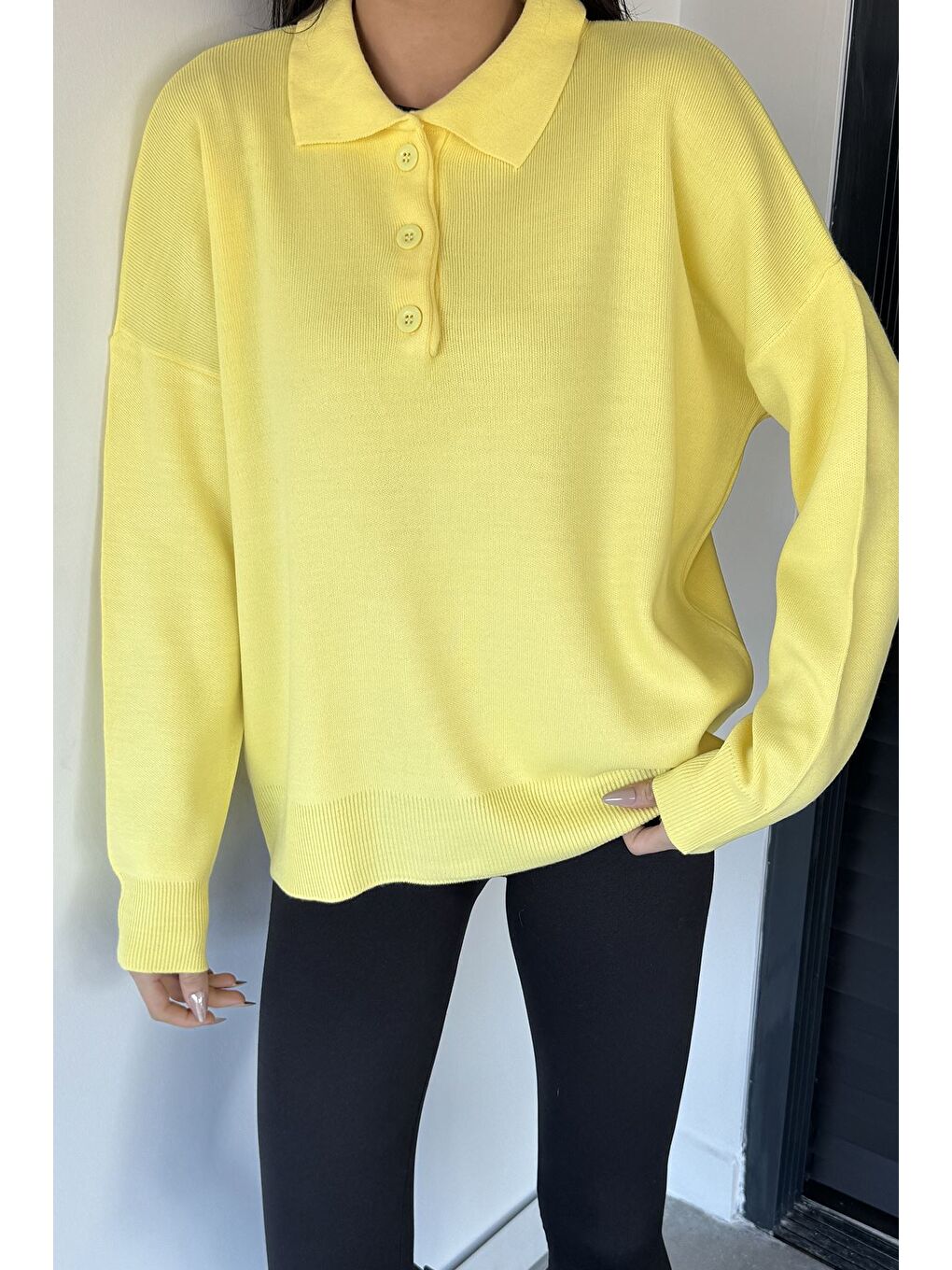 Sarı Kadın Yarım Düğmeli Triko Kazak