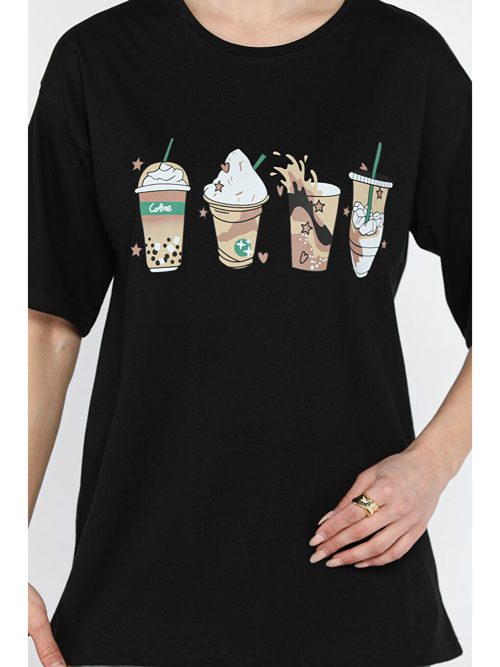 Siyah Bisiklet Yaka Ön Baskılı Kadın Tişört-3