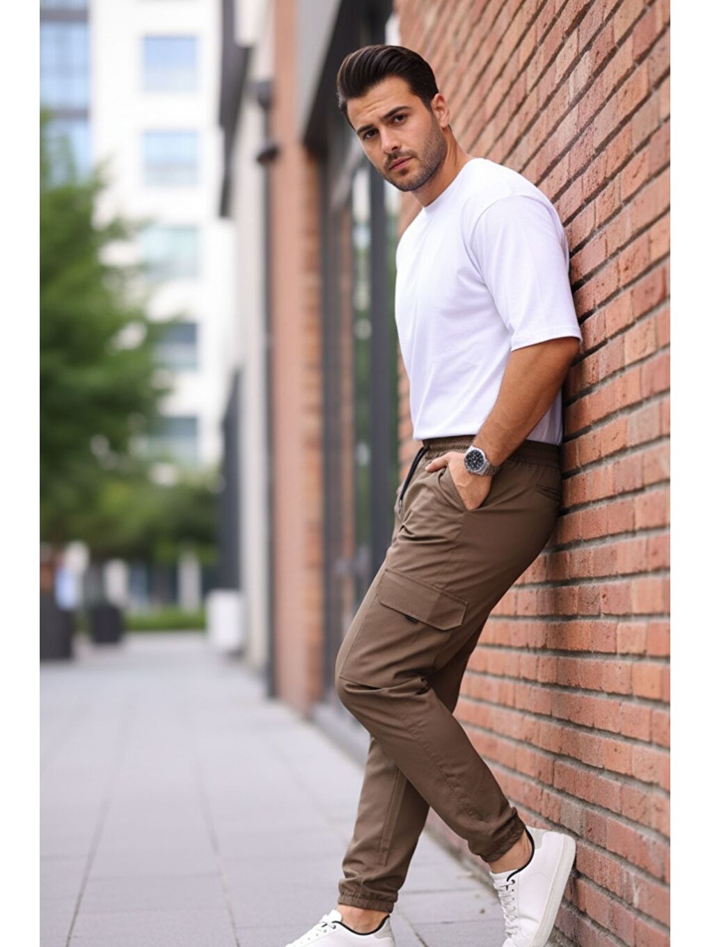 Yeşil Erkek Paraşüt Kumaş Tarz Cepli Paça Ve Bel Lastikli Jogger Spor Pantolon-1