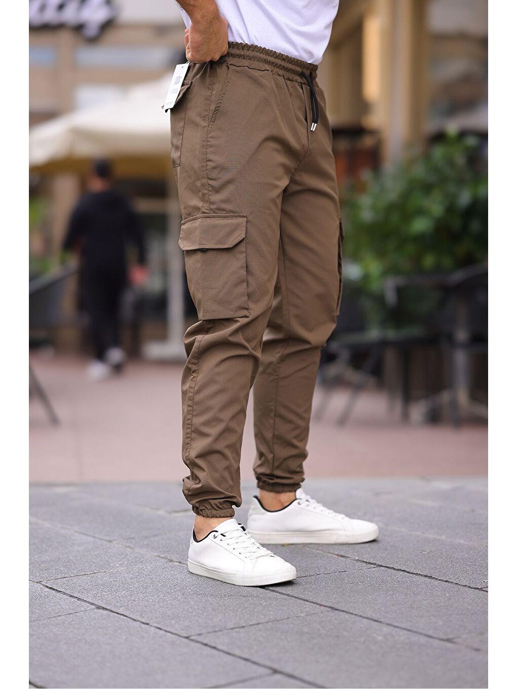 Yeşil Erkek Paraşüt Kumaş Tarz Cepli Paça Ve Bel Lastikli Jogger Spor Pantolon-4