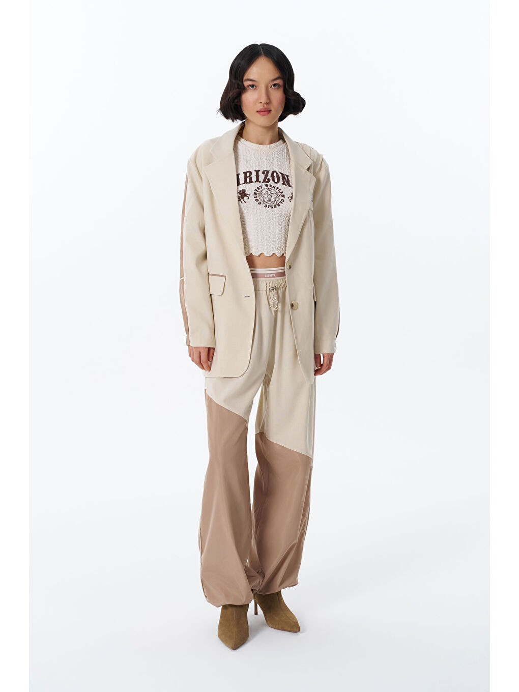 Renk Bloklu Beli Lastikli Geniş Paça Pantolon Bej-1