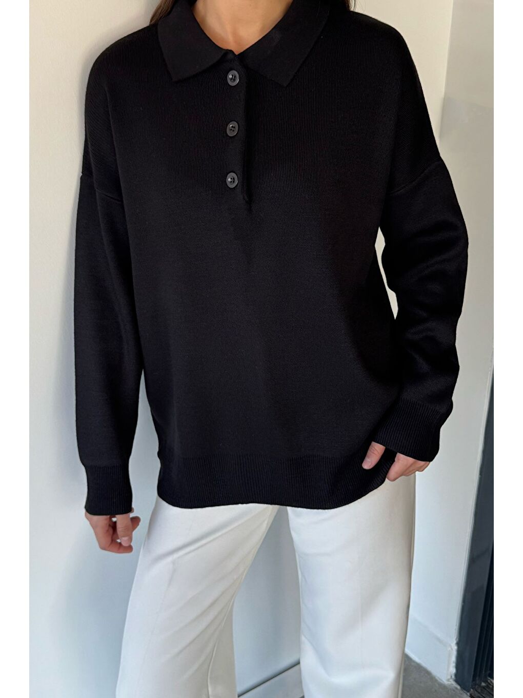Siyah Kadın Yarım Düğmeli Triko Kazak-1
