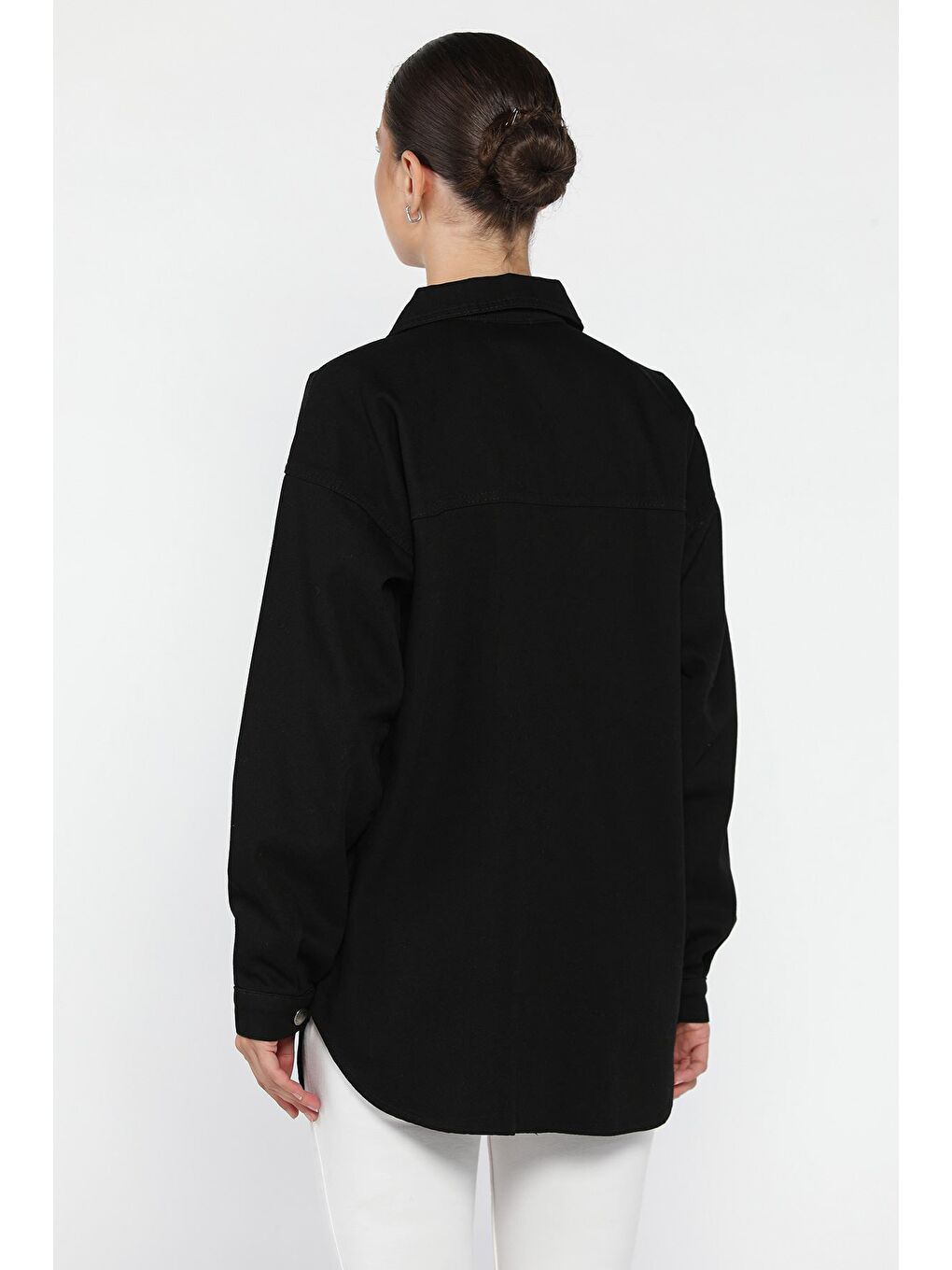 Siyah Kadın Çift Cepli Taş İşlemeli Jean Ceket-2