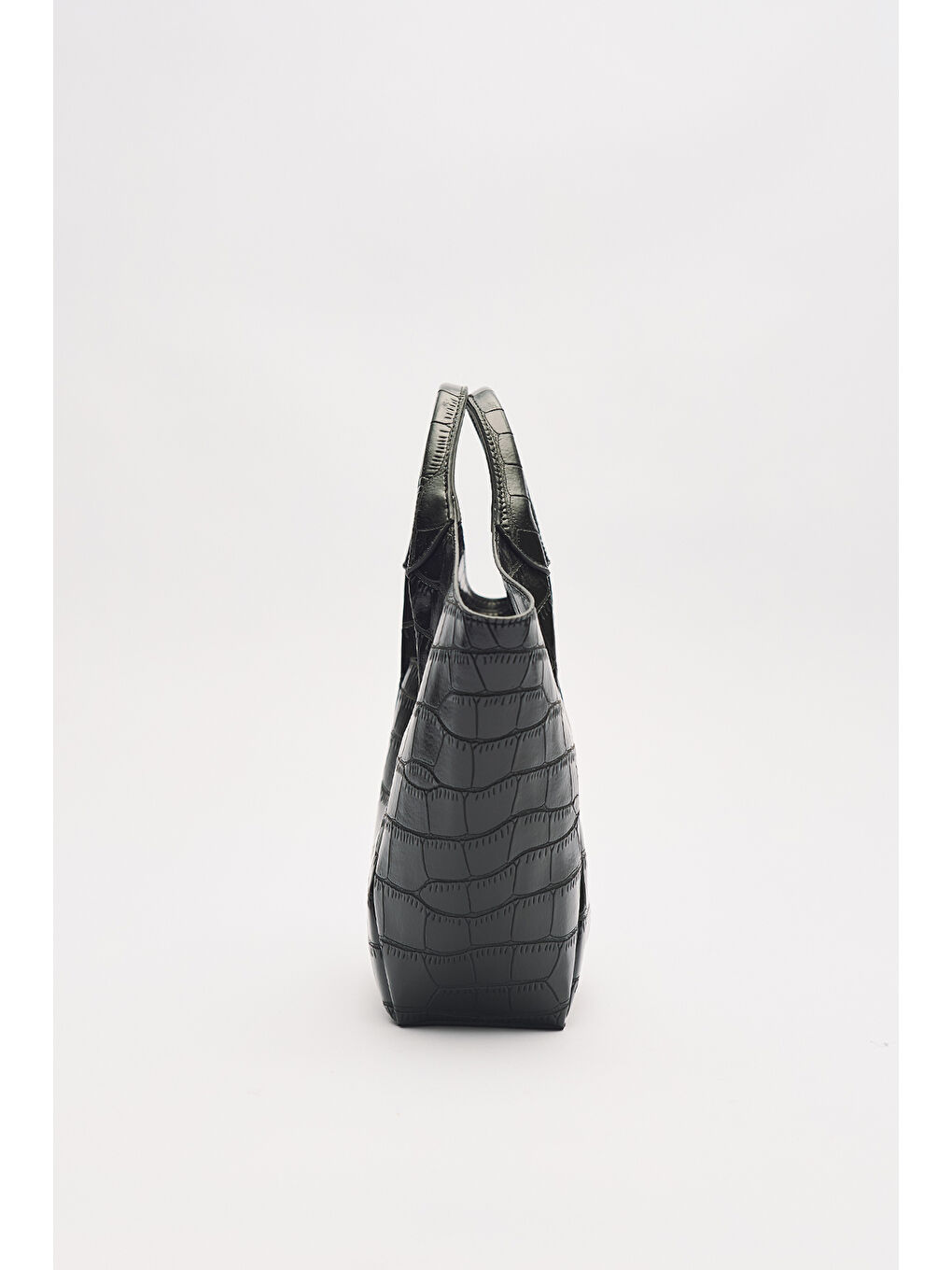 Tara Kabartma Deri Çanta Siyah-5