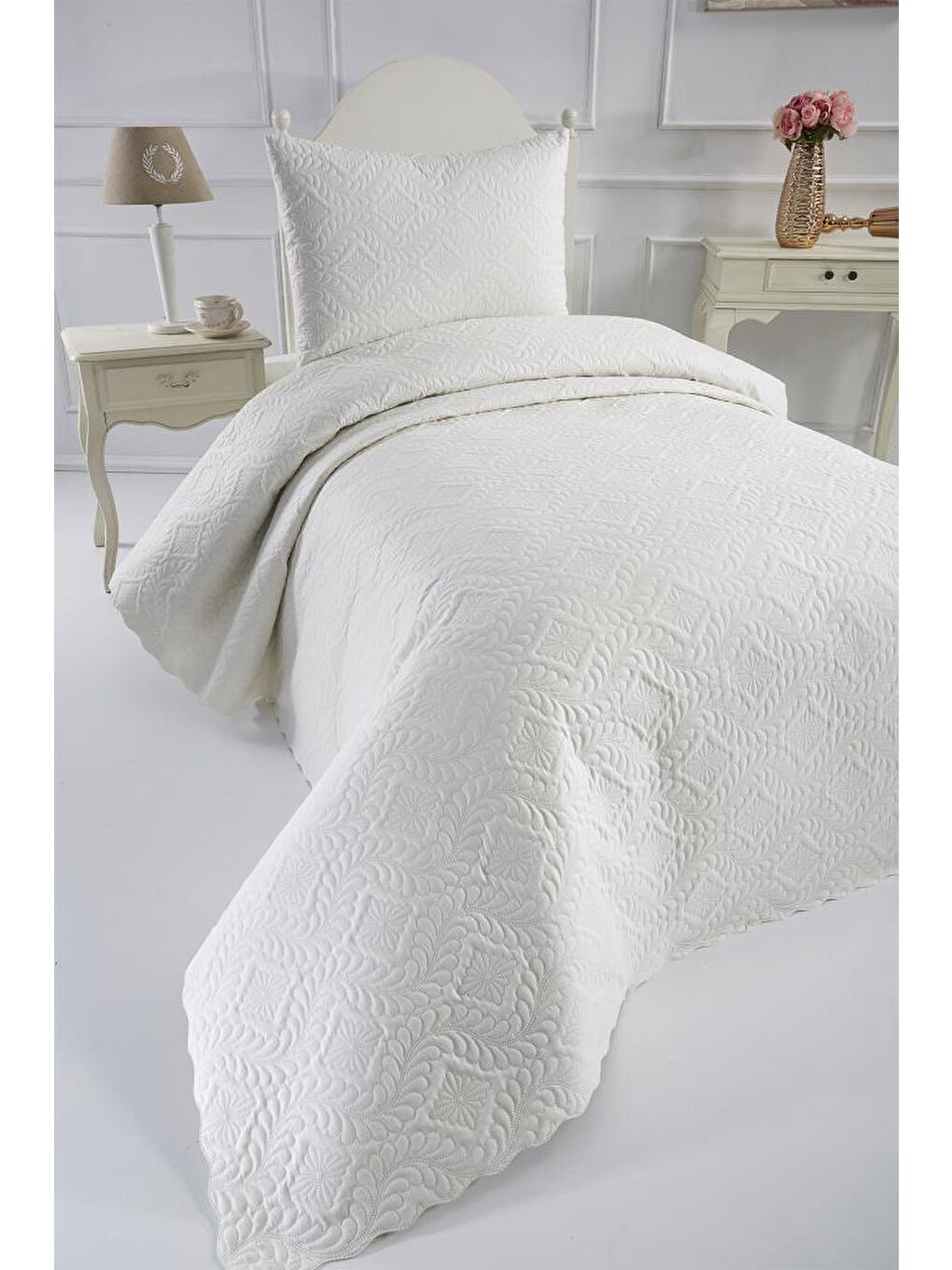 Ekru Ultrasonik Kapitoneli Elite Tek Kişilik Yatak Örtüsü Krem-1