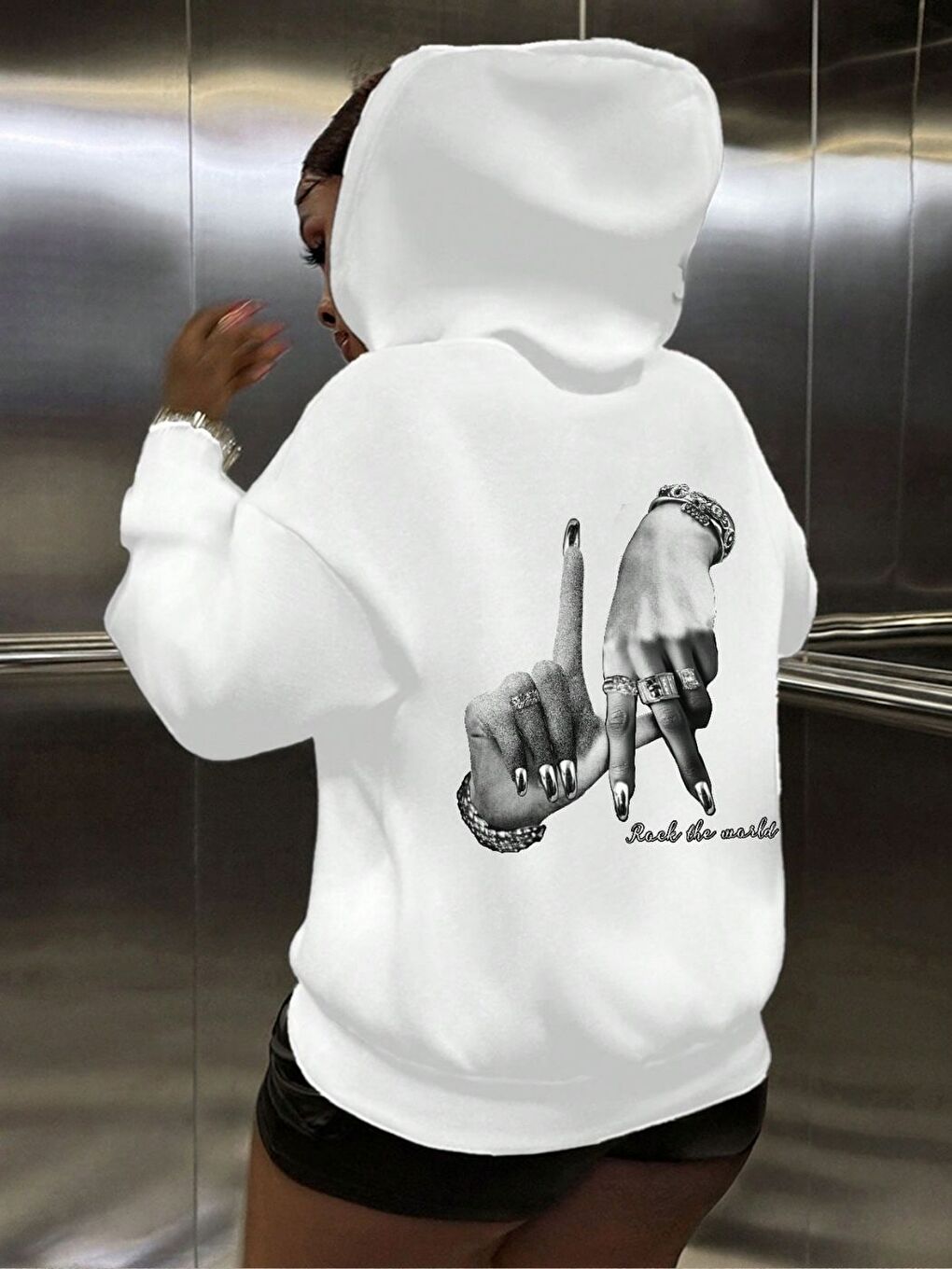 Kadın Beyaz Rock The World Baskılı Oversize Kapüşonlu Sweatshirt Hoodie